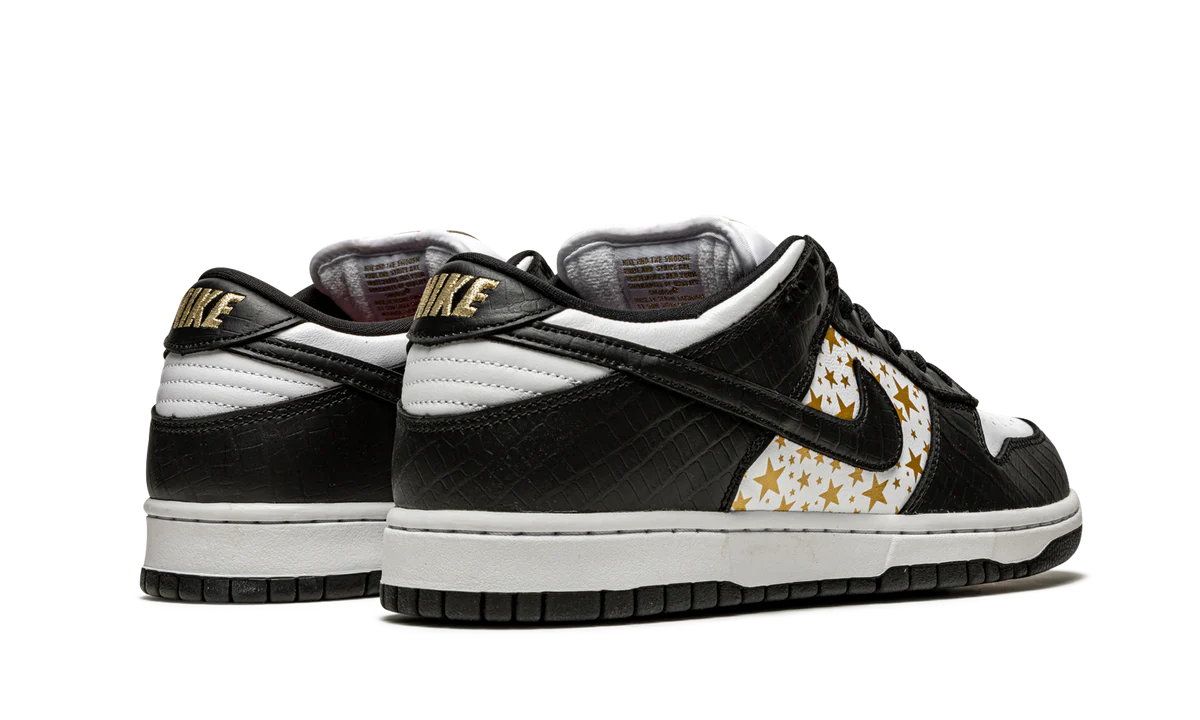 Nike SB Dunk Low "Supreme - Stars" Black