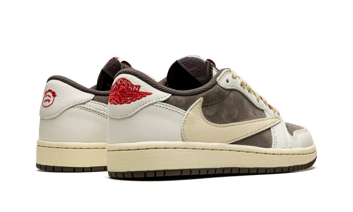Jordan 1 Retro Low Travis Scott "Reverse Mocha"