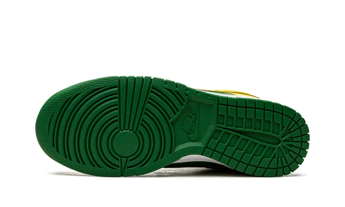 Nike Dunk Low "Reverse Brazil"