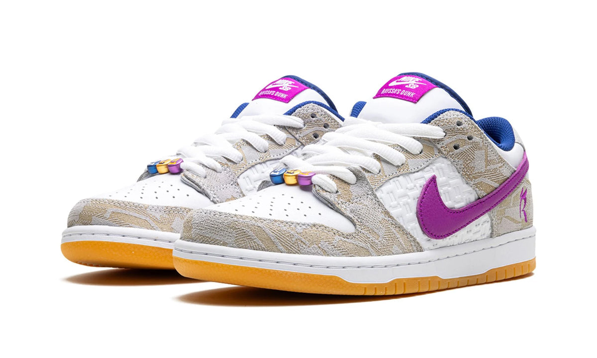 NIKE SB DUNK LOW "RAYSSA LEAL"