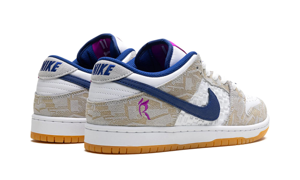 NIKE SB DUNK LOW "RAYSSA LEAL"