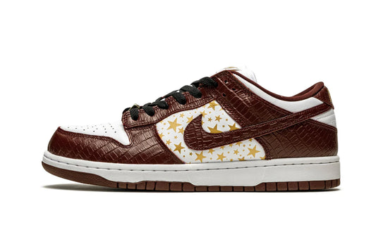 Nike SB Dunk Low "Supreme - Stars" Barkroot Brown