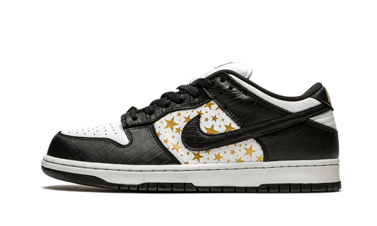 Nike SB Dunk Low "Supreme - Stars" Black