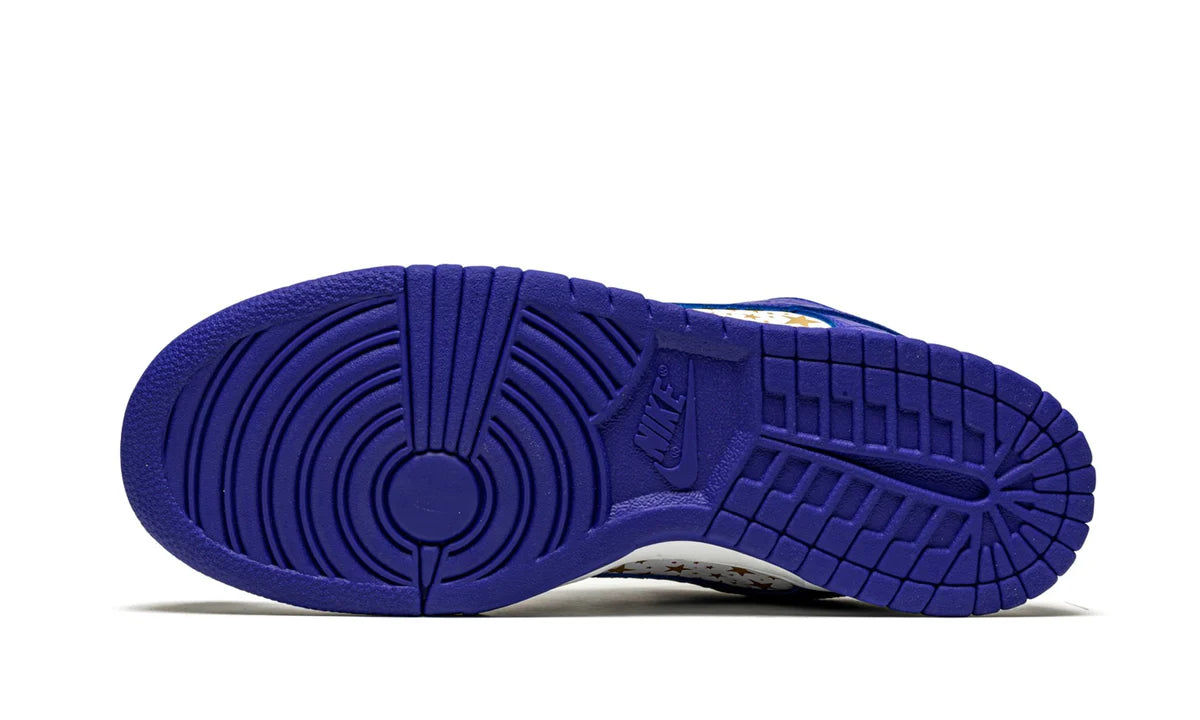 Nike SB Dunk Low "Supreme - Stars" Hyper Royal