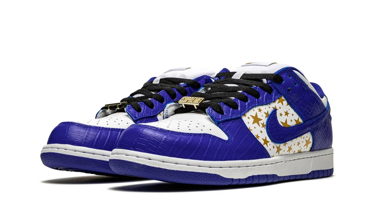 Nike SB Dunk Low "Supreme - Stars" Hyper Royal