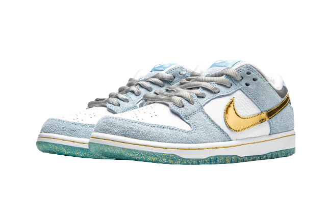 Nike SB Dunk Low "Sean Cliver - Holiday"