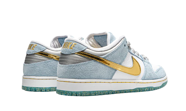 Nike SB Dunk Low "Sean Cliver - Holiday"