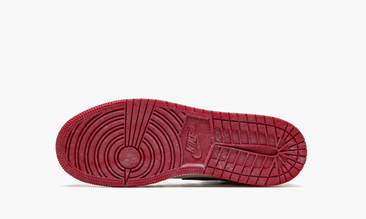 Jordan 1 Retro High OG "Chicago Lost and Found" Grade School